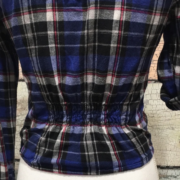 Bongo Blue and Black Flannel top Size small - Picture 6 of 9